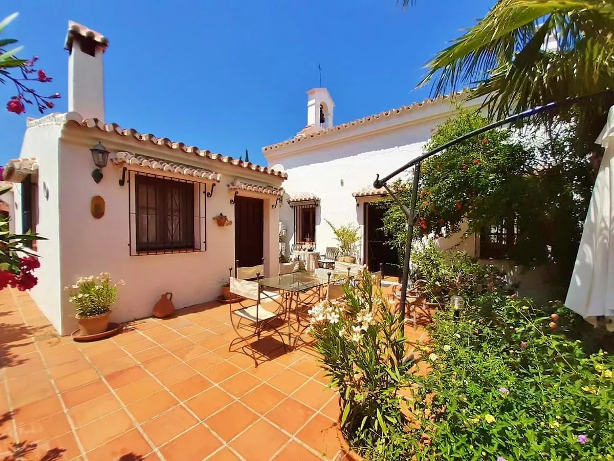Escuela La Crujia Bed and Breakfast Velez Malaga Bed & Breakfast