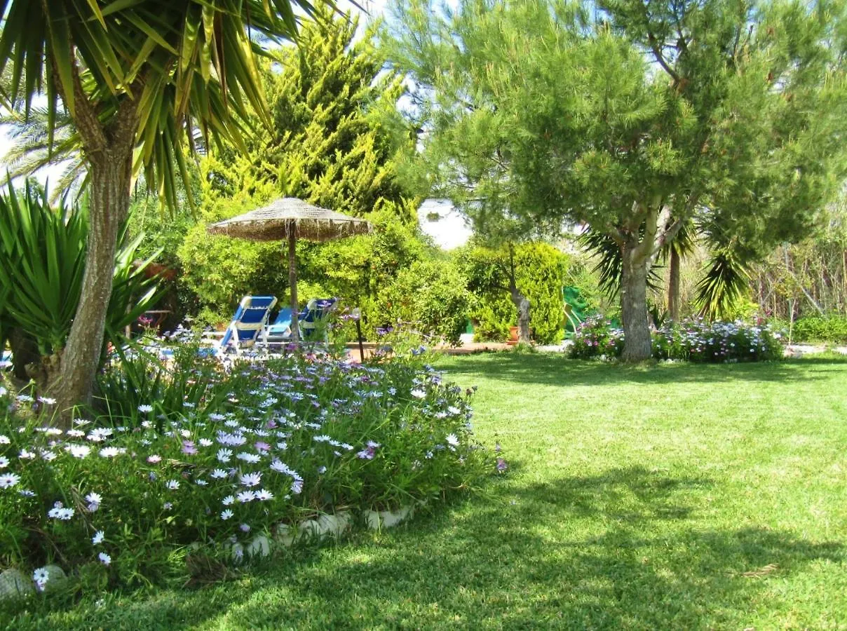 Escuela La Crujia Bed and Breakfast Velez Malaga
